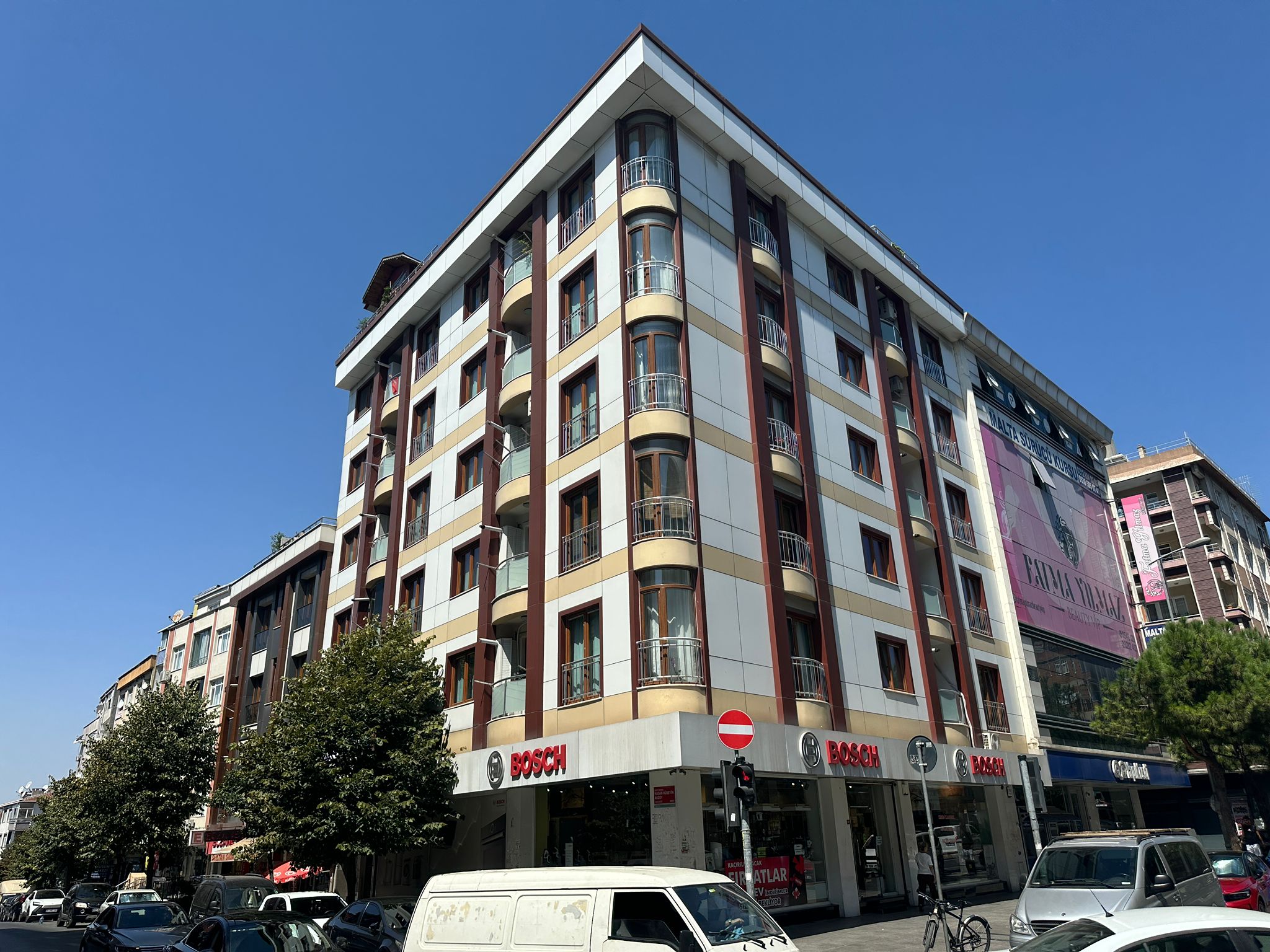 Teğmen Hasan Hüseyin Aksoy Caddesi, 2006 — proje arşivinden bina fotoğrafı